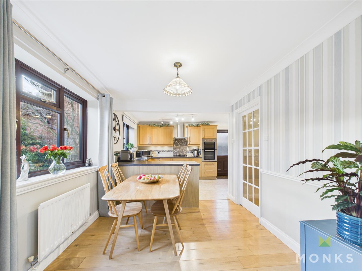 31 Chelwood Drive, Shrewsbury, SY1 3YZ For Sale